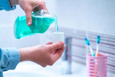Premières preuves d’infection par le SARS-CoV-2 des cellules de la bouche (Visuel Adobe Stock 269330104) Premières preuves d’infection par le SARS-CoV-2 des cellules de la bouche (Visuel Adobe Stock 269330104)