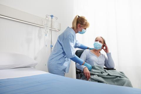 Le syndrome post-COVID, caractérisé soit par des symptômes prolongés de la maladie, soit par l'émergence de nouveaux symptômes après la récupération initiale (Visuel Adobe Stock 366082497) Le syndrome post-COVID, caractérisé soit par des symptômes prolongés de la maladie, soit par l'émergence de nouveaux symptômes après la récupération initiale (Visuel Adobe Stock 366082497)