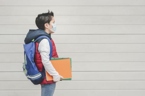 « Les enfants sont une source possible de propagation de ce virus, et cela devrait être pris en compte dans les étapes de planification de la réouverture des écoles » (Visuel AdobeStock_361759218). « Les enfants sont une source possible de propagation de ce virus, et cela devrait être pris en compte dans les étapes de planification de la réouverture des écoles » (Visuel AdobeStock_361759218).